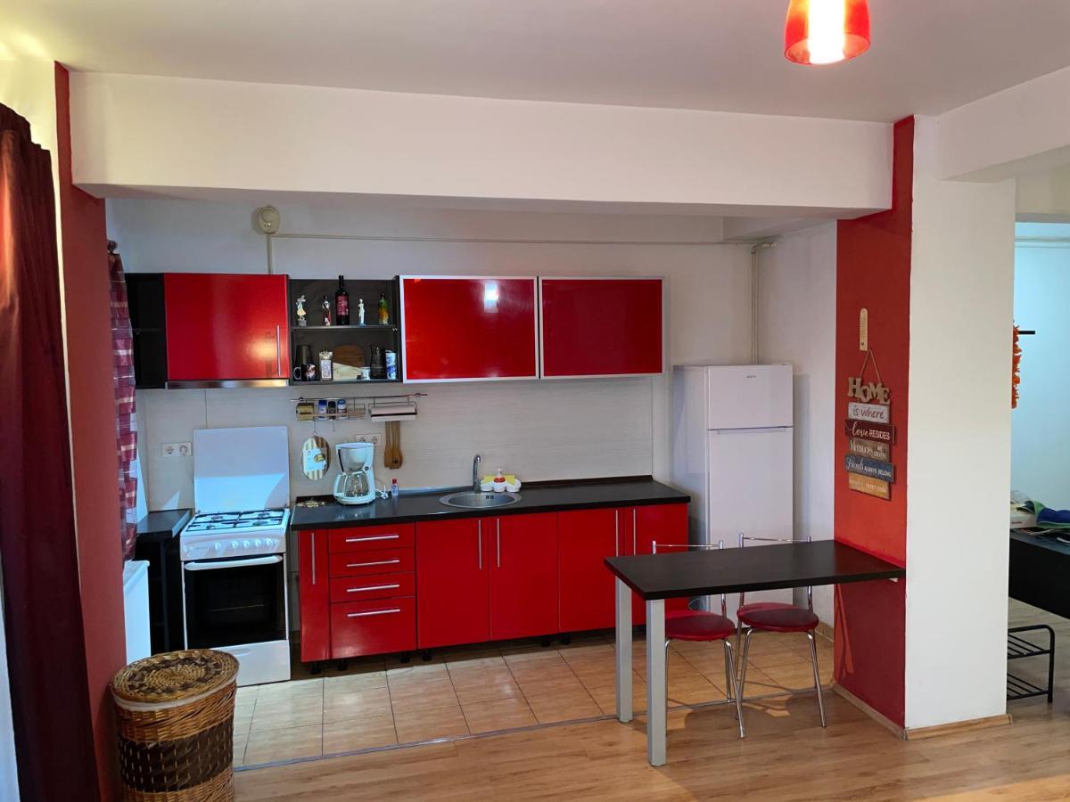 아라드 Motorway Alfa Apartament 아파트 외부 사진